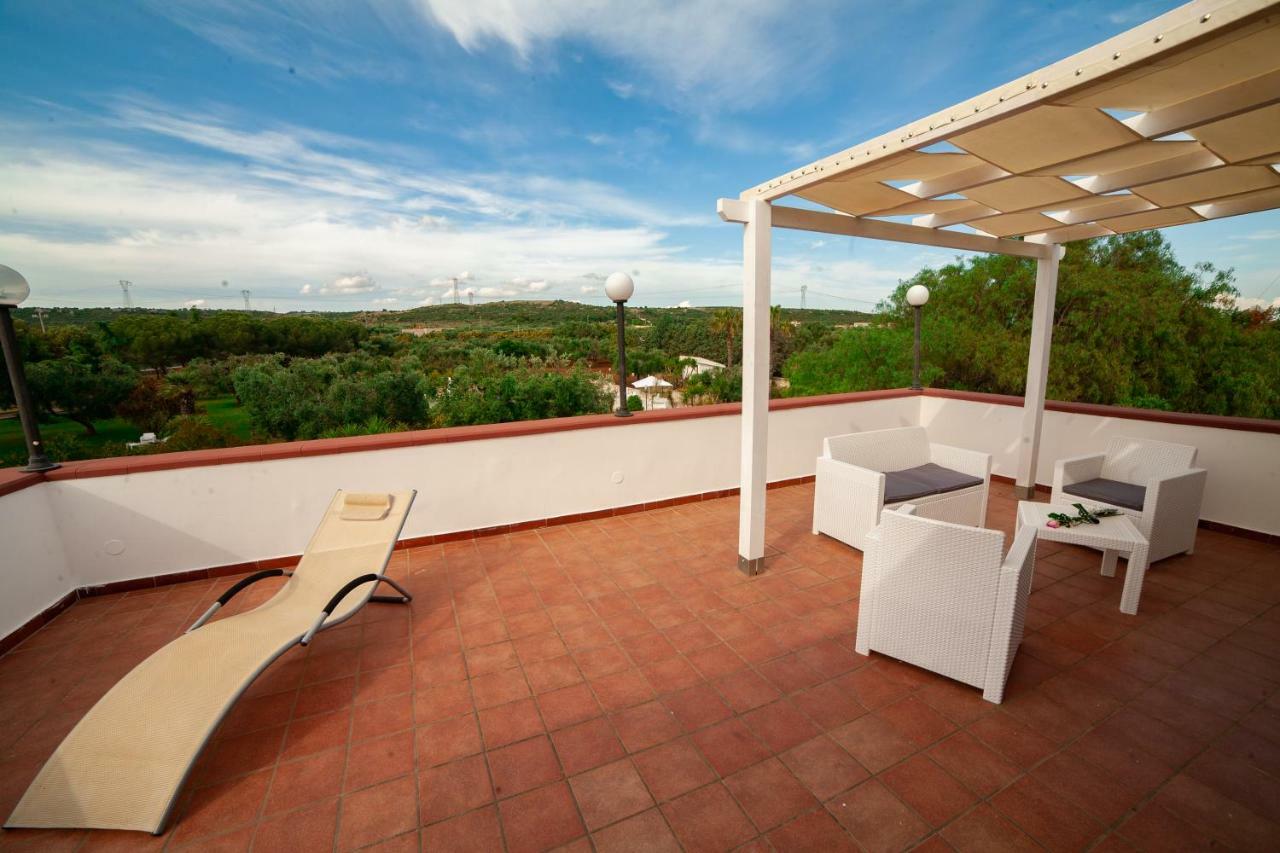 Relais D 'Itria Bed & Breakfast Grottaglie Exterior photo